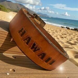 Hawaii embossed leather belt , eagle buckle